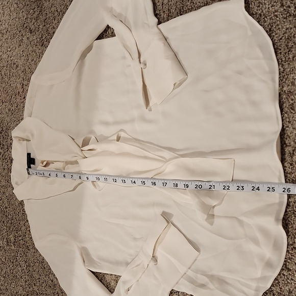 Ann Taylor Blouse - Picture 6 of 6